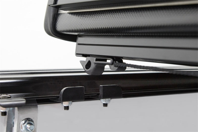 Access LOMAX Tri-Fold Cover 17-26 Ford Super Duty F-250/F-350/F-450 - 6ft 8in Standard Bed