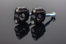 Load image into Gallery viewer, Renthal 17+ Kawasaki Z650/RS/ Z900RS 28.6 mm. Clamps No Offset
