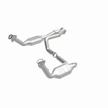 Load image into Gallery viewer, MagnaFlow Conv DF 02-06 Cadillac Escalade / 02-06 Chevy Avalanche 5.3L Dual Conv Y-Pipe Assembly 2WD