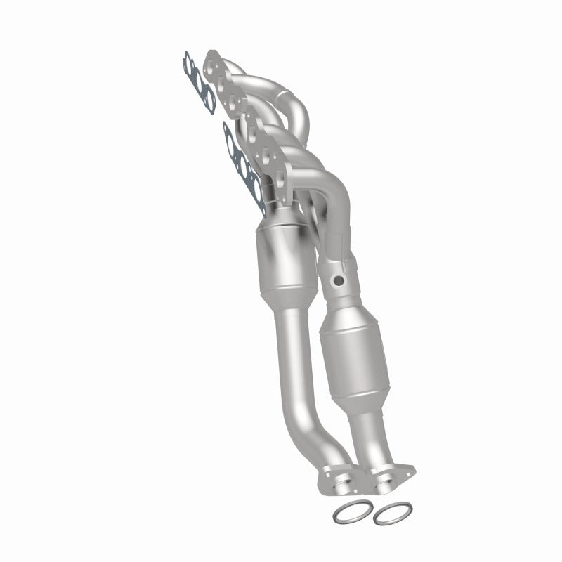 MagnaFlow Direct Fit Catalytic Converter 97-00 Lexus GS300 3.0L