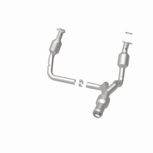 Load image into Gallery viewer, MagnaFlow Direct Fit Catalytic Converter 2015 GMC Yukon XL V8 6.2L