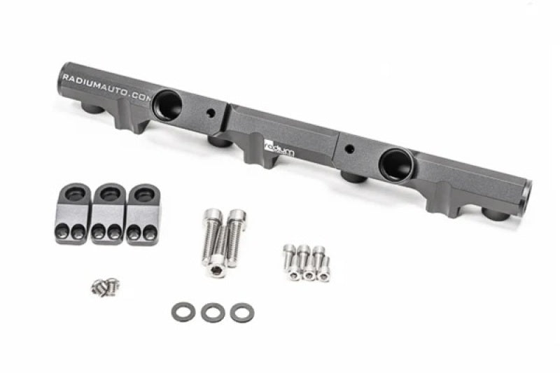 Radium Engineering Mitsubishi 4G63 Early Fuel Rail