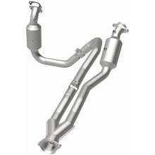 Load image into Gallery viewer, MagnaFlow Direct Fit Catalytic Converter 2015-2017 Transit-150 V6 3.5 OEM Underbody