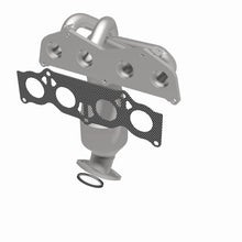 Load image into Gallery viewer, MagnaFlow Direct Fit Catalytic Converter 02-06 Toyota Camry 2.4L