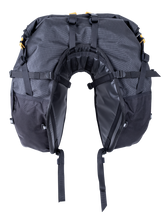 Load image into Gallery viewer, Giant Loop Coyote Saddlebag 39L - Black