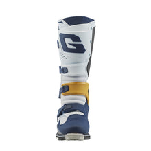 Load image into Gallery viewer, Gaerne SG22 Boot Squadron Size - 10