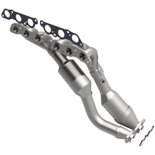 Load image into Gallery viewer, MagnaFlow Direct Fit Catalytic Converter 97-00 Lexus GS300 3.0L