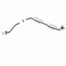 Load image into Gallery viewer, MagnaFlow Direct Fit Catalytic Converter 07-07/08 Toyota Tundra 5.7L Driver Side