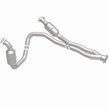 Load image into Gallery viewer, MagnaFlow Direct Fit Catalytic Converter 2015-2017 Transit-150 V6 3.5 OEM Underbody