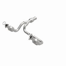 Load image into Gallery viewer, MagnaFlow Direct Fit Catalytic Converter 2015 GMC Yukon XL V8 6.2L