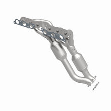 Load image into Gallery viewer, MagnaFlow Direct Fit Catalytic Converter 97-00 Lexus GS300 3.0L