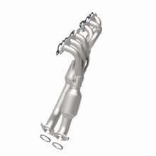 Load image into Gallery viewer, MagnaFlow Direct Fit Catalytic Converter 97-00 Lexus GS300 3.0L