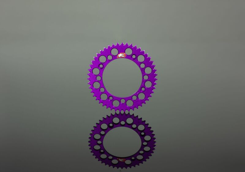 Renthal 99+ Yamaha YZ 125-250/ YZF250-450 Rear Grooved Sprocket - Purple 520-50 Teeth