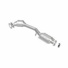 Load image into Gallery viewer, MagnaFlow DF Cat Conv 99-05 Subaru Forester/96-97 &amp; 99-05 Impreza/01-03 Legacy/00-05 Outback Frt/Rr