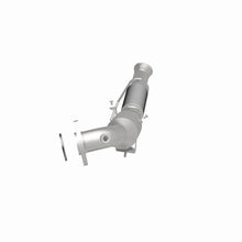 Load image into Gallery viewer, MagnaFlow Direct Fit Catalytic Converter 16-17 Ford Focus 2.3L Underbody