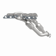 Load image into Gallery viewer, MagnaFlow Direct Fit Catalytic Converter 97-00 Lexus GS300 3.0L