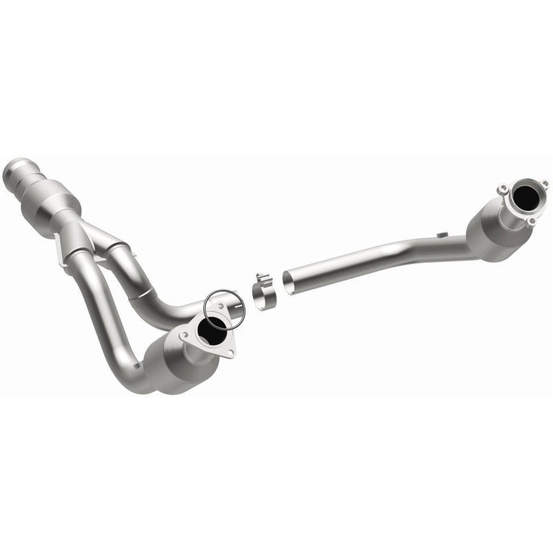 MagnaFlow Direct Fit Catalytic Converter 2015 GMC Yukon XL V8 6.2L