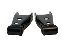 Load image into Gallery viewer, Belltech SHACKLE KIT FITS 2.5inch LEAF SPRG