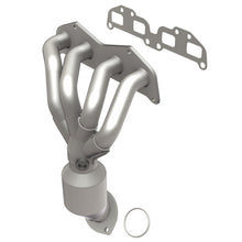 Load image into Gallery viewer, MagnaFlow Direct Fit Catalytic Converter 02-06 Toyota Camry 2.4L