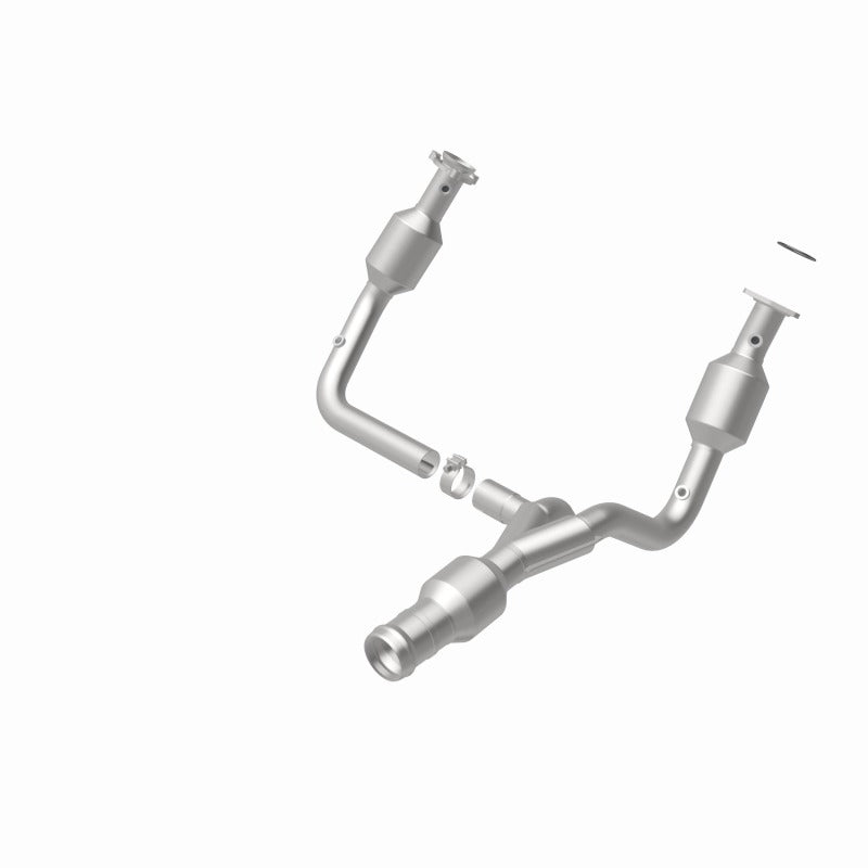 MagnaFlow Direct Fit Catalytic Converter 2015 GMC Yukon XL V8 6.2L