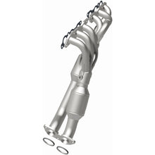 Load image into Gallery viewer, MagnaFlow Direct Fit Catalytic Converter 97-00 Lexus GS300 3.0L