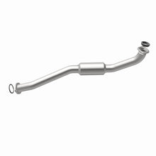Load image into Gallery viewer, MagnaFlow Direct Fit Catalytic Converter 2009-2012 Highlander 2.7 L Underbody