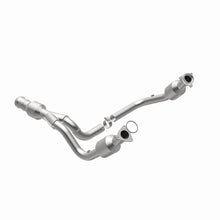 Load image into Gallery viewer, MagnaFlow Direct Fit Catalytic Converter 2015 GMC Yukon XL V8 6.2L