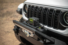 Load image into Gallery viewer, DV8 Xtract 12k Synthetic Rope Winch