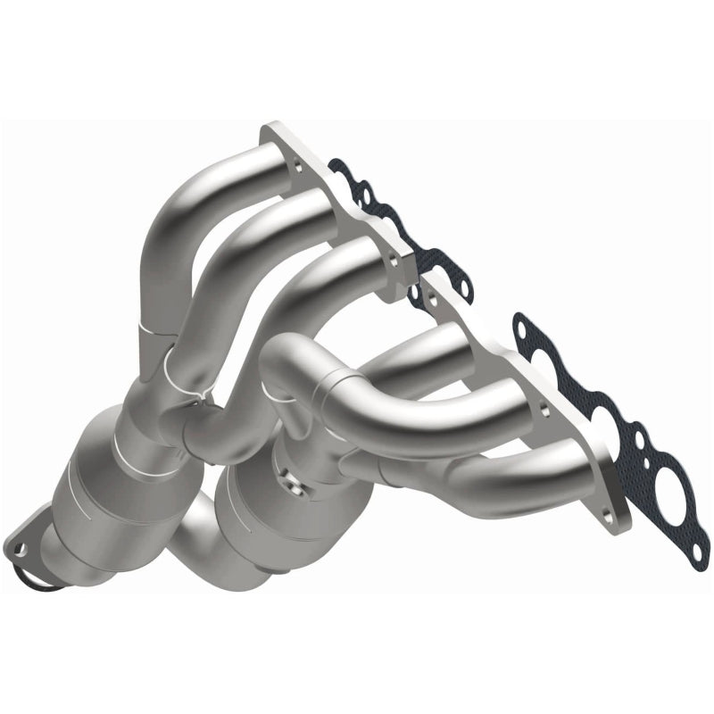 MagnaFlow Direct Fit Catalytic Converter 97-00 Lexus GS300 3.0L