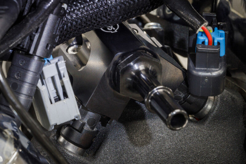 S&S Cycle 17-24 M8 Touring Models Billet Fuel Rail Kit