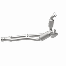 Load image into Gallery viewer, MagnaFlow Direct Fit Catalytic Converter 2015-2017 Transit-150 V6 3.5 OEM Underbody