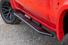 Load image into Gallery viewer, OV2 Running Boards | Side Step Bars | Crew Cab | Chevy/GMC 1500/2500HD (19-24)