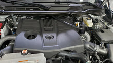 Load image into Gallery viewer, J&amp;L 22-25 Toyota Tundra, 23-25 Sequoia 3.5L Turbo Oil Separator 3.0 Driver Side - Black Anodized
